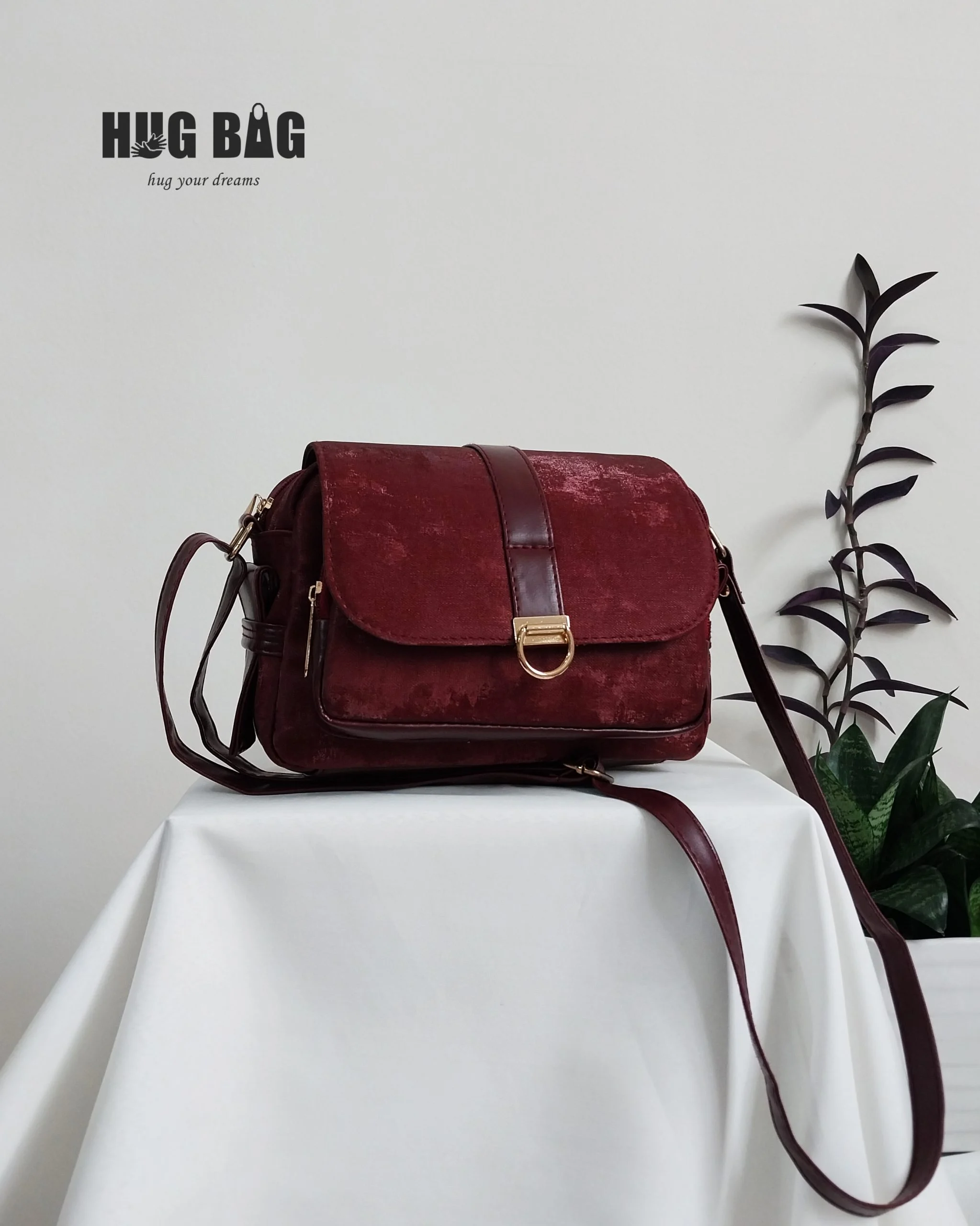 کیف لونا؛ کیف دوشی مخملی [کد 115]